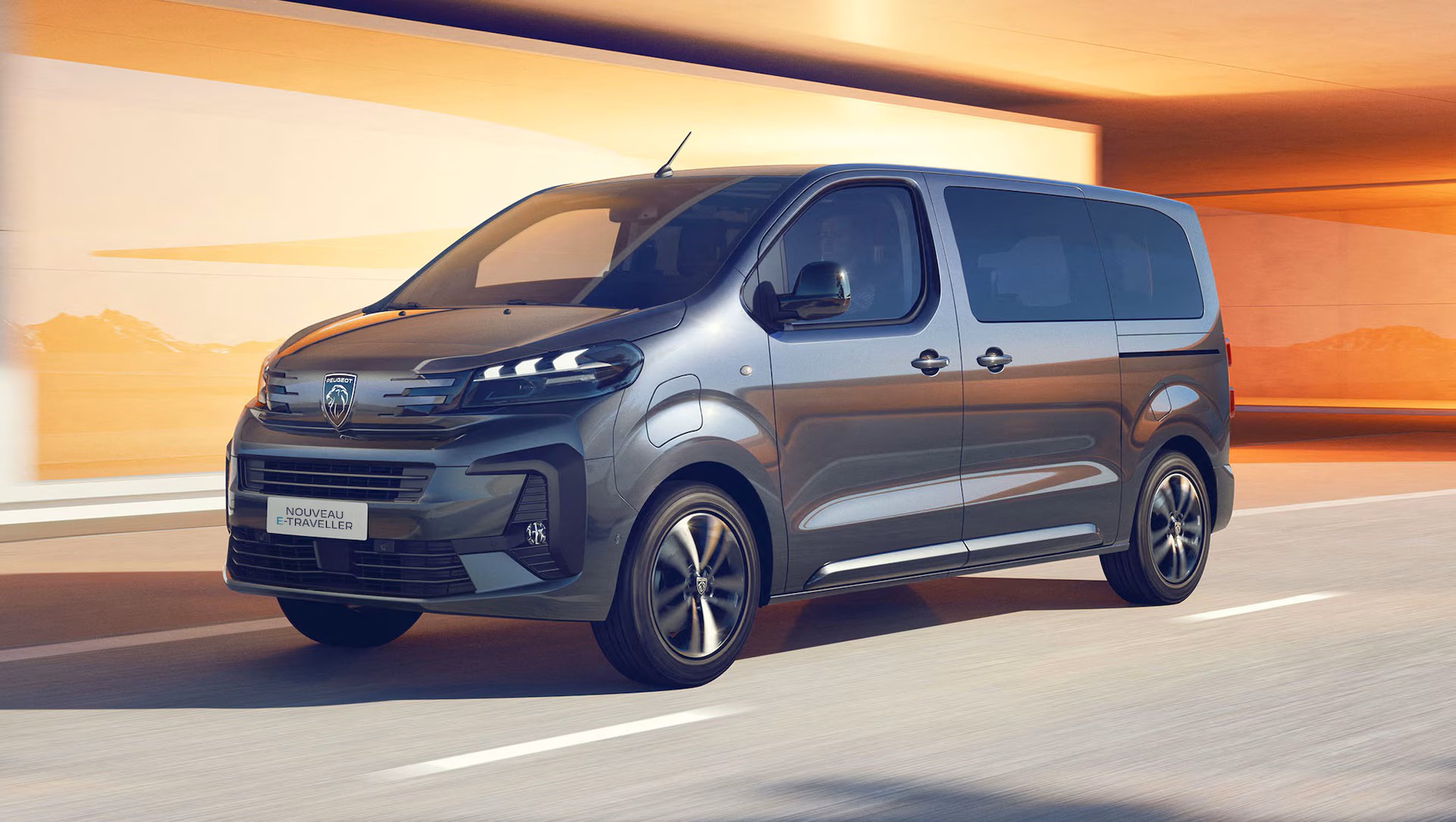 PEUGEOT Traveller et E-Traveller